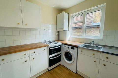 2 bedroom flat to rent, Willesden Lane, London NW2