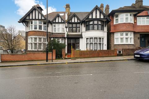 5 bedroom semi-detached house to rent, Belmont Hill, London, Greater London, SE13