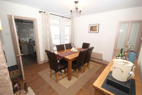 3 bedroom terraced house for sale, Harrow Road, Wembley, Middlesex HA0