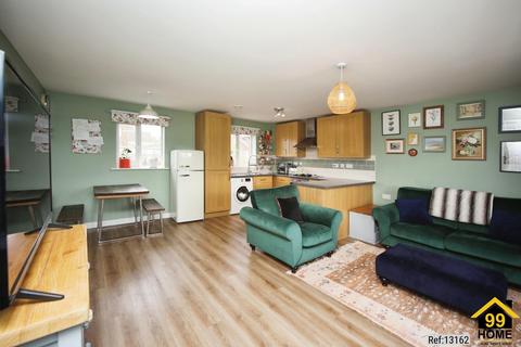 2 bedroom end of terrace house for sale, Burrington Close, Redditch, Worcestershire, B97