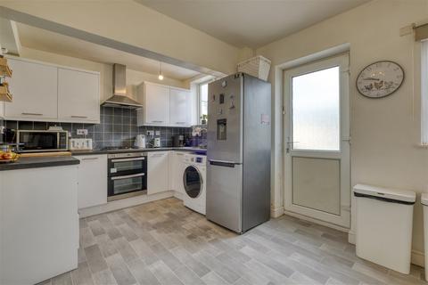 22 Ash Tree Road, Redditch, B97 6JL