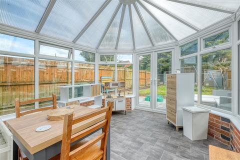 22 Ash Tree Road, Redditch, B97 6JL