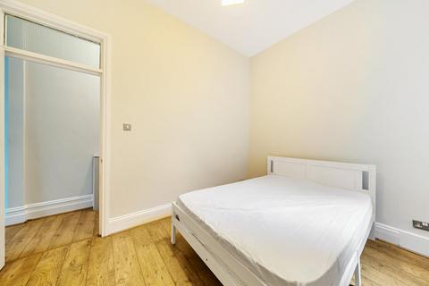 2 bedroom flat for sale, Greyhound Lane, Streatham