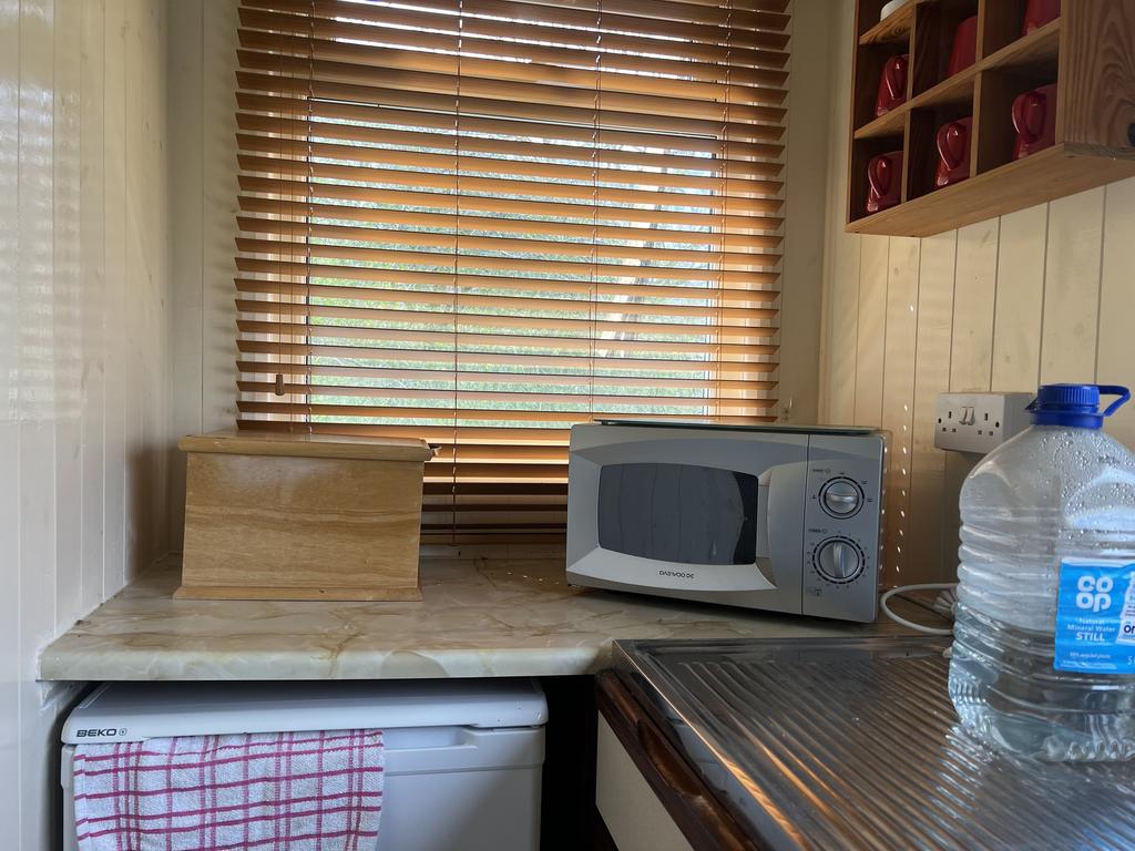 Image00019.jpeg
