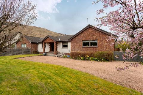Grassways, 17 Dalchiaran, Fearnan, Aberfeldy, PH15 2QW