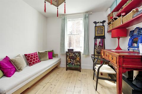 4 bedroom terraced house for sale, Brewster Gardens, London, W10