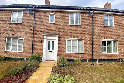 3 bedroom terraced house for sale, Thacker Close, Ipswich IP8
