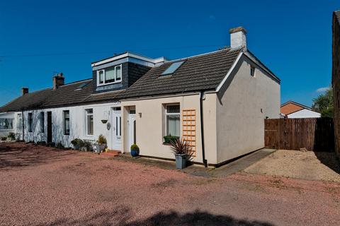 3 bedroom end of terrace house for sale, North Street, Larkhall