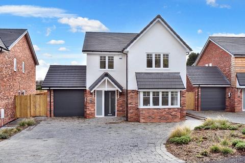 4 bedroom detached house for sale, Barnetts Lane, Kidderminster DY10