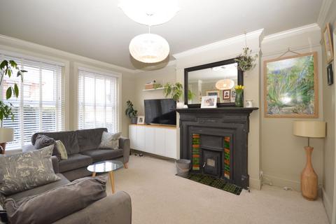 105 Chart Road, Folkestone, CT19 4EP