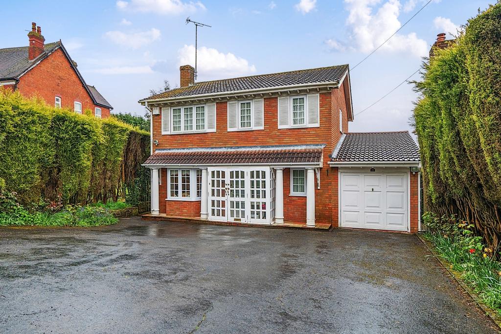 Catholic Lane, Dudley, West Midlands, DY3 4 bed detached house for sale
