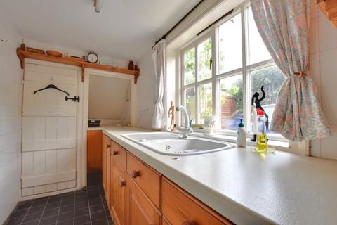 8 Head Street, Goldhanger, Maldon, CM9 8AY