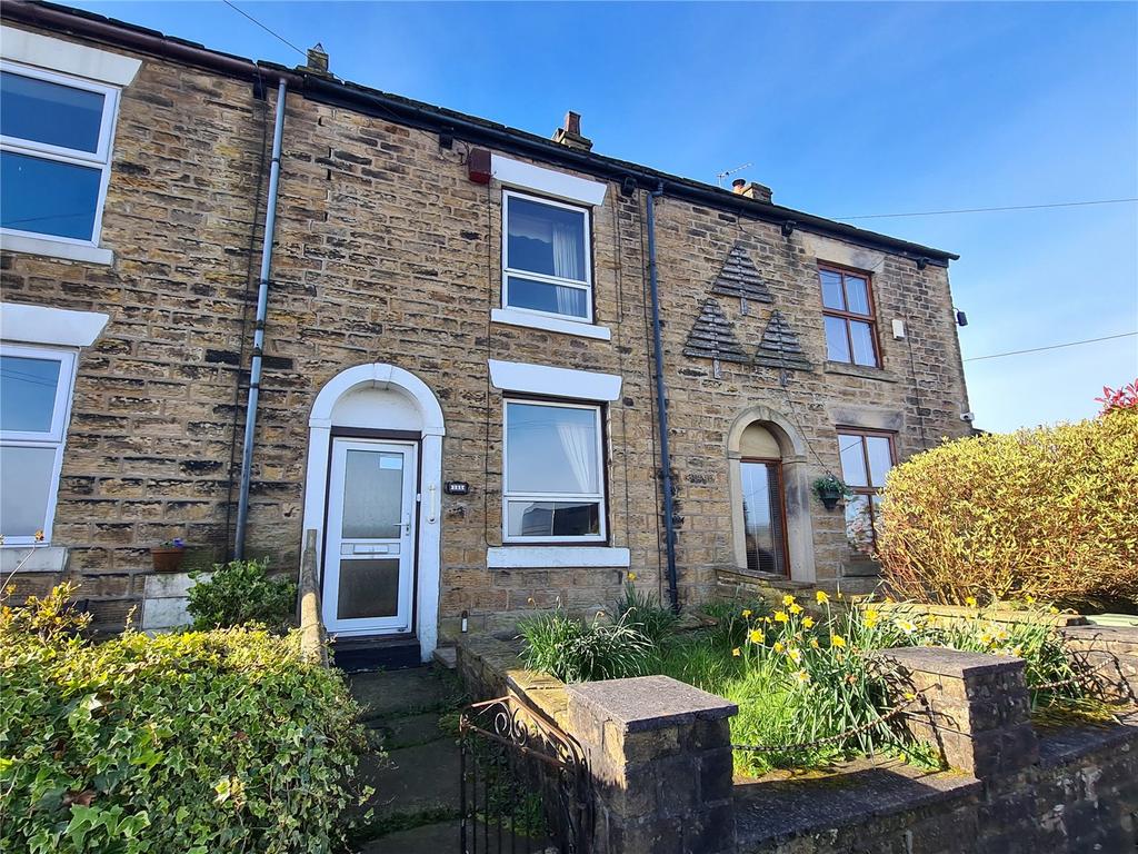 Marple Road, Chisworth, Glossop... 2 bed terraced house for sale £175,000