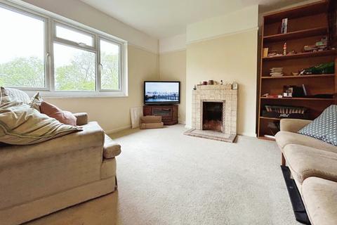 2 bedroom flat to rent, Ramslye Road Tunbridge Wells TN4