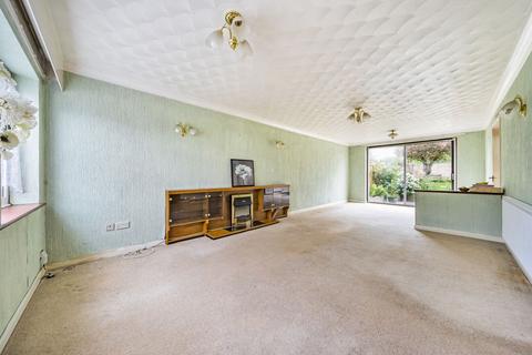 9 Bure Close, Bedford, MK41 7TX