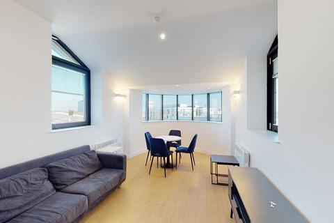 2 bedroom flat to rent, New Horizons Court