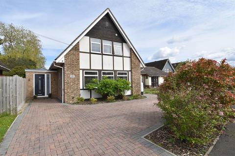 4 bedroom detached house for sale, Spire Avenue, South Tankerton, Whitstable