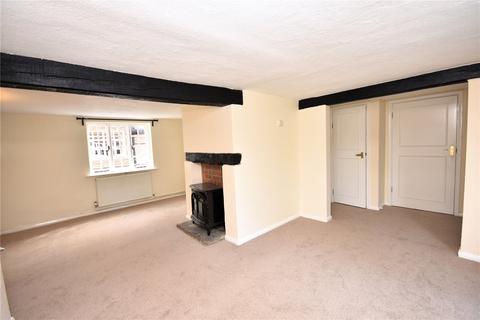 3 bedroom terraced house to rent, Aylesbury, Buckinghamshire HP20