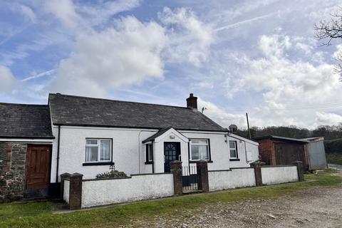 2 bedroom detached house for sale, Llandovery, Carmarthenshire.