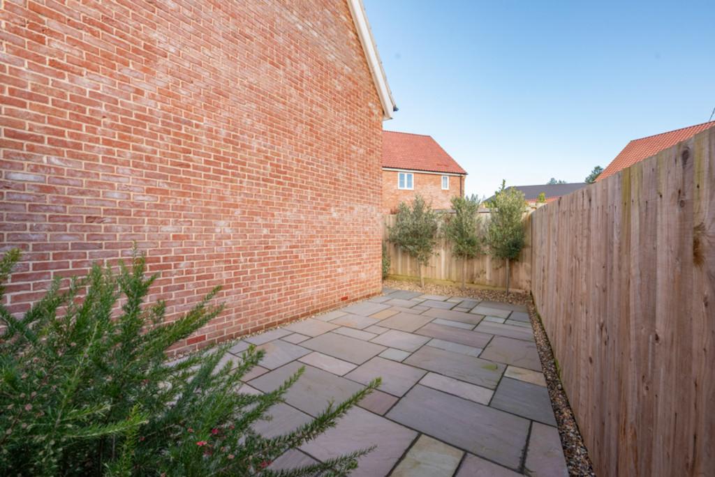 10 Acorn Close-4(1)
