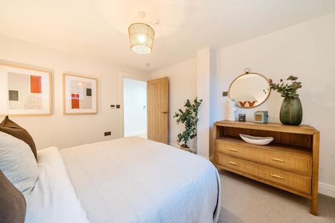 2 bedroom apartment for sale, The Courtyard, West Street, Farnham, GU9