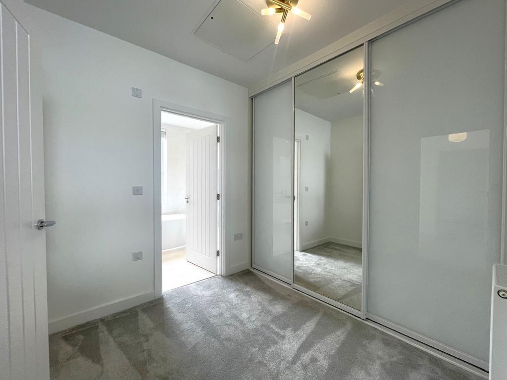 Main Bedroom Dressing Room