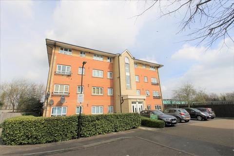 2 bedroom flat for sale, Hudson Way, London, N9