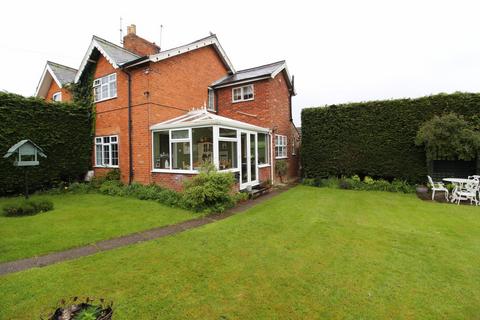4 bedroom semi-detached house for sale, Kexby Road, Glentworth