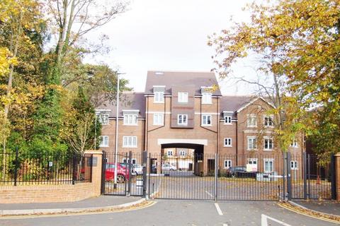 1 bedroom flat for sale, Church Road, Nascot Wood, Watford, WD17