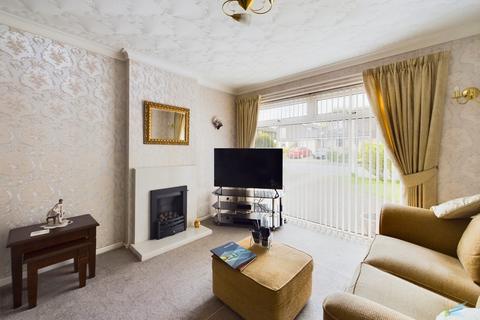 2 bedroom terraced bungalow for sale, Dibbins Hey, Wirral CH63