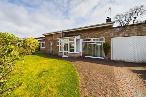 2 bedroom terraced bungalow for sale, Dibbins Hey, Wirral CH63