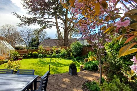 5 bedroom detached house for sale, Barley Close, Sibford Gower OX15