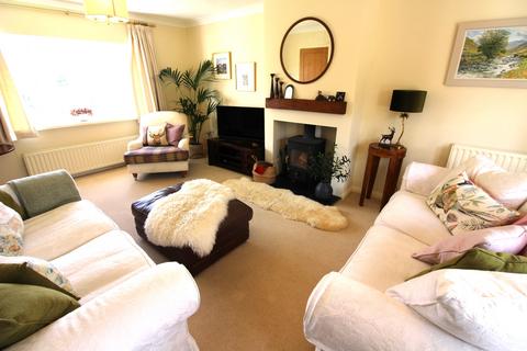 5 bedroom detached house for sale, Barley Close, Sibford Gower OX15