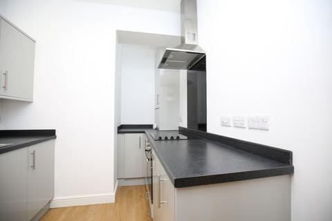 2 bedroom apartment to rent, Coleshill Road, Atherstone