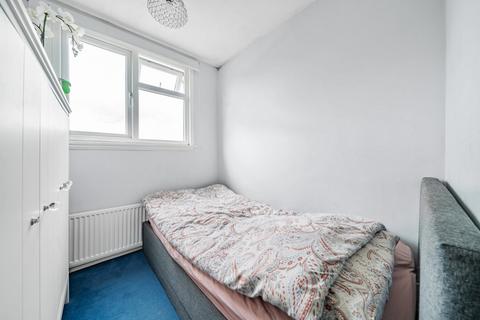 1 Ambleside Close, Wistaston, Crewe, CW2 8RX