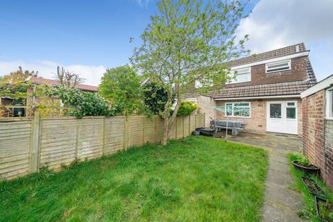 1 Ambleside Close, Wistaston, Crewe, CW2 8RX