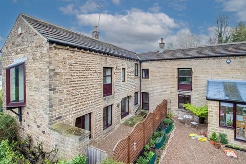 3 bedroom barn conversion for sale, Dogley Villa Court, Penistone Road, Fenay Bridge