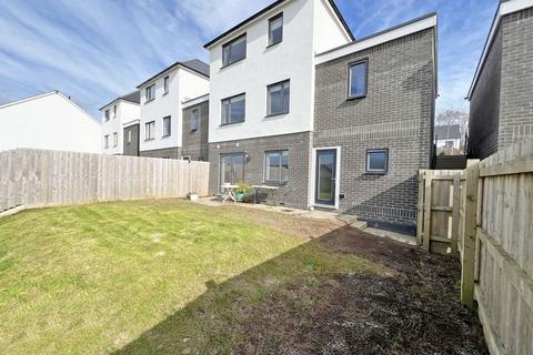 4 bedroom link detached house for sale, St Austell, Cornwall