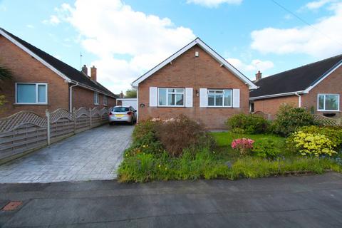 3 bedroom detached bungalow for sale, Snowdon Drive, Ty Gwyn