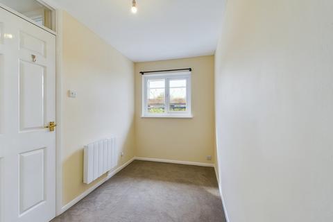 2 bedroom end of terrace house to rent, Finch Close, Plymouth PL3
