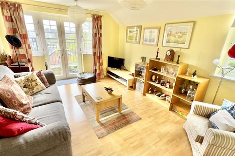 2 bedroom apartment for sale, Market Street, Hoylake, Wirral, Merseyside, CH47