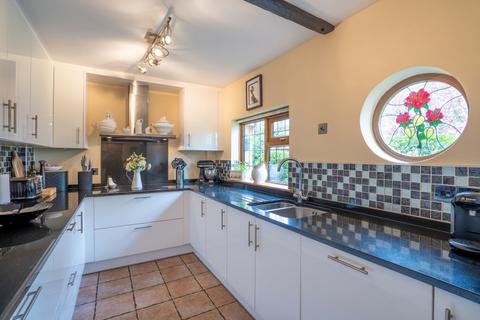 4 bedroom cottage for sale, West Somerton