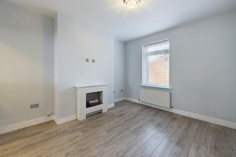 2 bedroom apartment for sale, Tarvin Road, Boughton