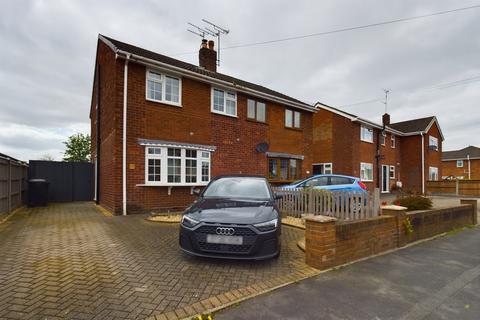 114 Bentley Road, Uttoxeter, ST14 7NQ