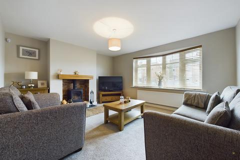 114 Bentley Road, Uttoxeter, ST14 7NQ