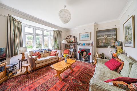 12 Mountside, Guildford, GU2 4JE