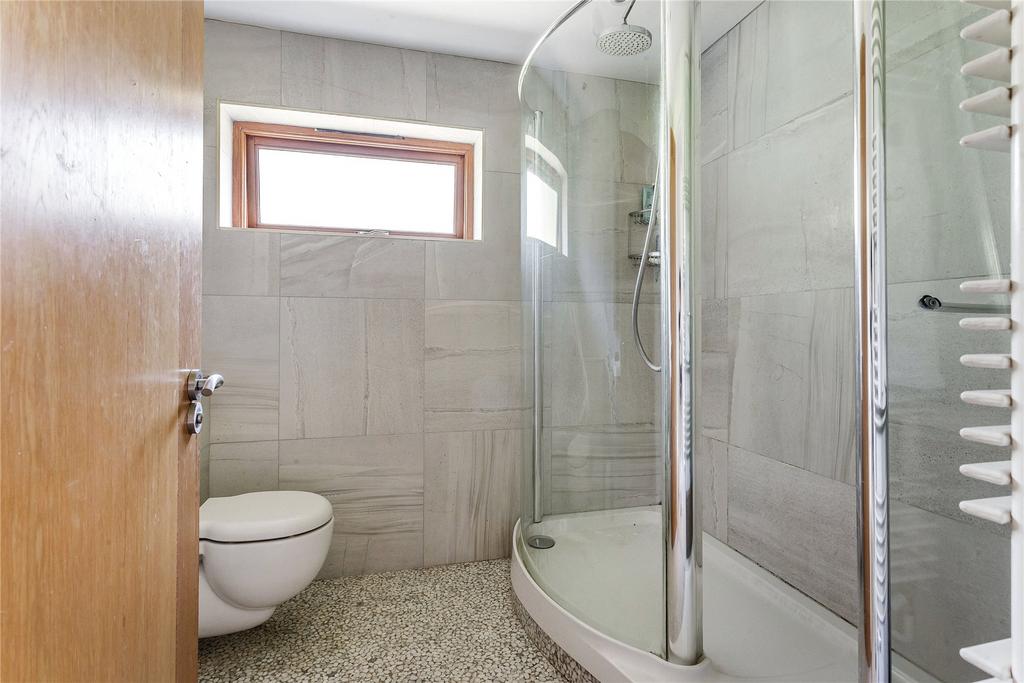 En-Suite Shower