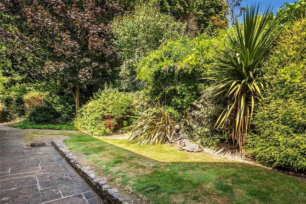 Rear Gardens
