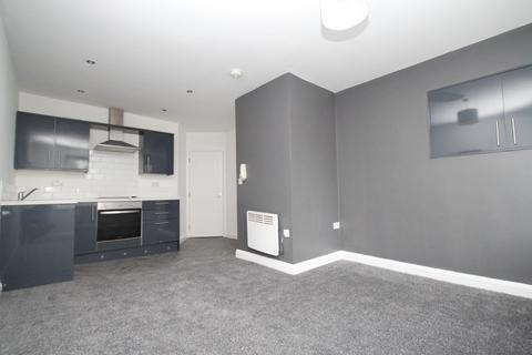 1 bedroom flat to rent, Pellon Lane, Halifax HX1
