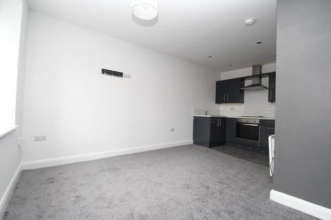 1 bedroom flat to rent, Pellon Lane, Halifax HX1